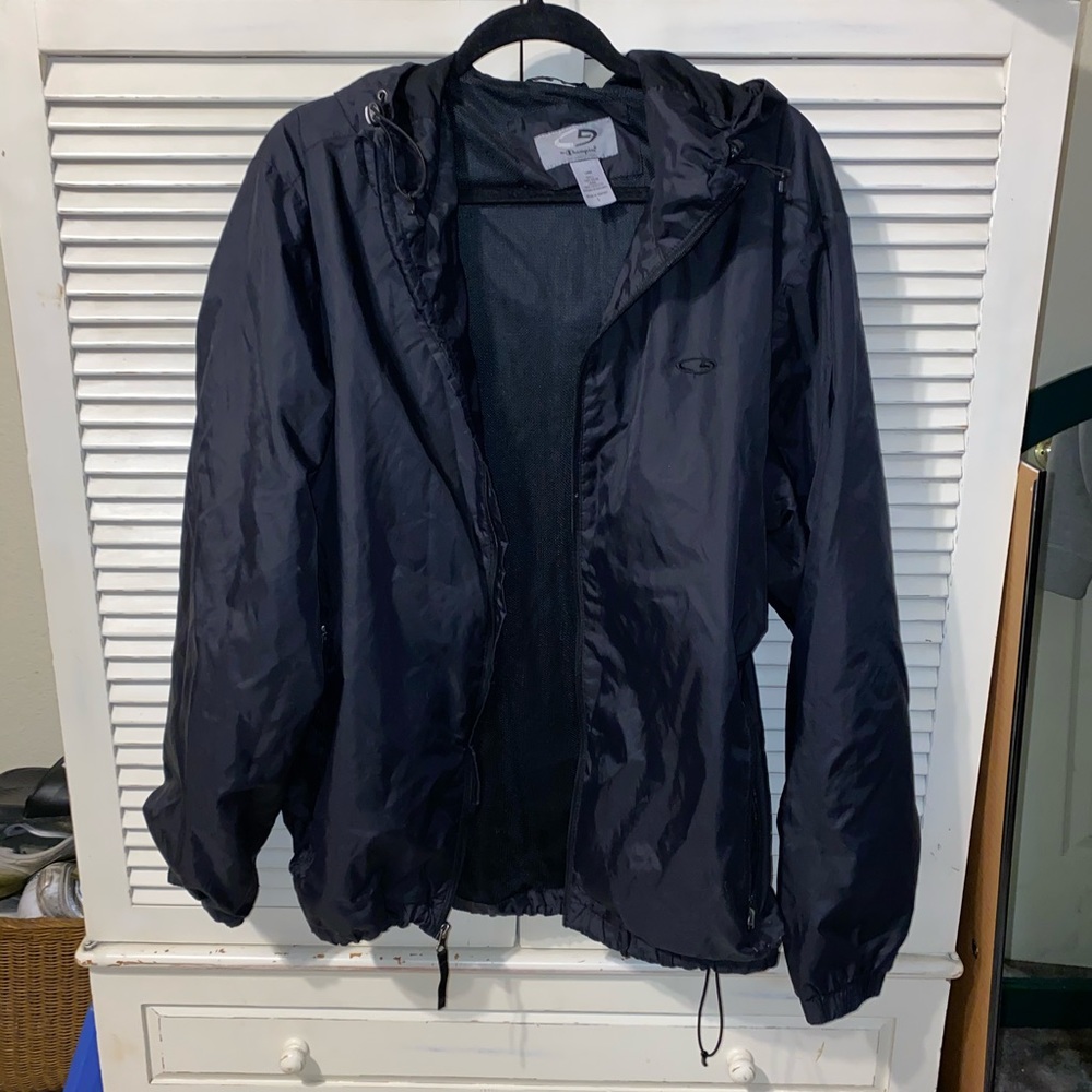 CHAMPION WIND BREAKER